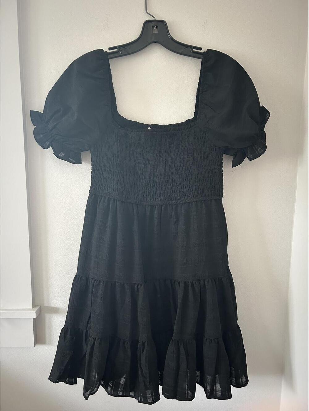 Thirty/Thirty Smocked Puff Sleeve Mini Dress Size Medium